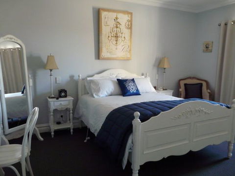 Paringa Grove Homestead - E Caravan Parks 2