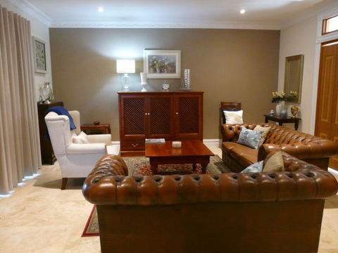 Paringa Grove Homestead - E Caravan Parks 7