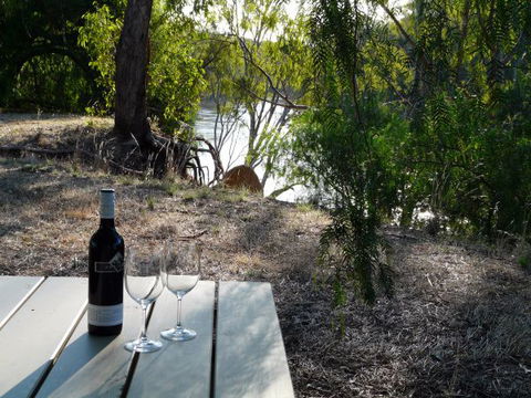 Paringa Grove Homestead - E Caravan Parks 9