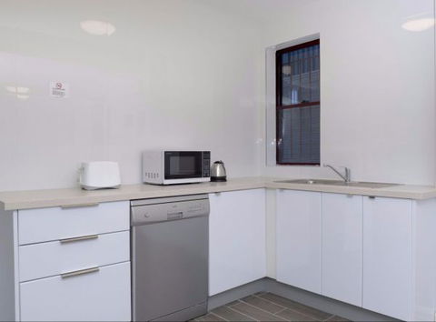 Perouse Lodge - E Caravan Parks 5