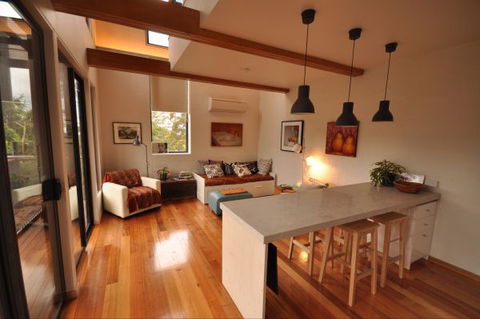 Pipeline Chalet Mt Wellington - E Caravan Parks 1