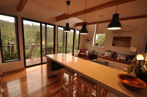 Pipeline Chalet Mt Wellington - E Caravan Parks 3