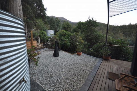 Pipeline Chalet Mt Wellington - E Caravan Parks 9