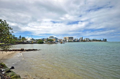 Sails Resort On Golden Beach - E Caravan Parks 4