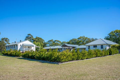 Sydney Olympic Park Lodge - E Caravan Parks 0