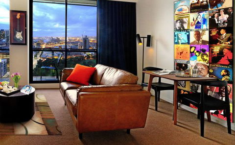 The Jazz Corner Hotel - E Caravan Parks 4