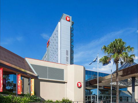 Travelodge Hotel Bankstown Sydney - E Caravan Parks 0