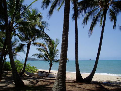 Villa Beach - E Caravan Parks 0