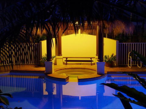 Villa Beach - E Caravan Parks 7