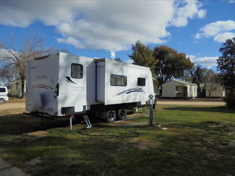 Wagga Wagga Tourist Park - E Caravan Parks 1