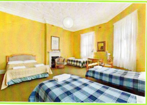 Abermain Hotel - E Caravan Parks 2