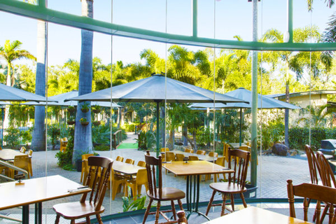 Capricorn Motel & Conference Centre - E Caravan Parks 4