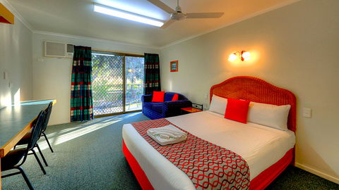 Murgon City Motor Inn - E Caravan Parks 0