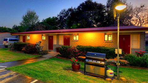 Murgon City Motor Inn - E Caravan Parks 3