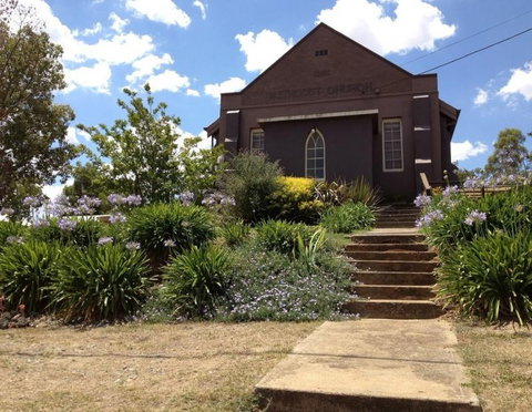Church House B&B Gundagai - E Caravan Parks 4