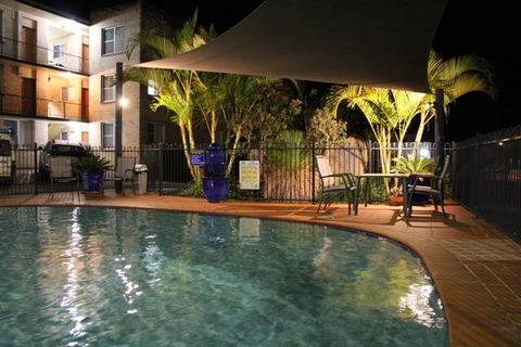 AZA Motel - E Caravan Parks 0