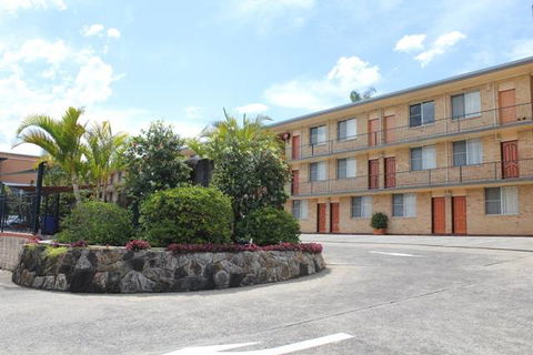 AZA Motel - E Caravan Parks 8