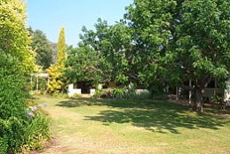 Banderra B And B Farmstay - E Caravan Parks 0