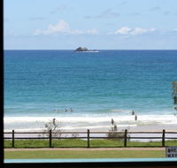 Bayview Beachfront Apartments - E Caravan Parks