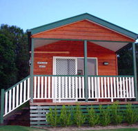 Bethany Cottages - E Caravan Parks