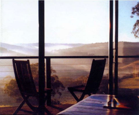 Bindo Creek Cabins - E Caravan Parks 1