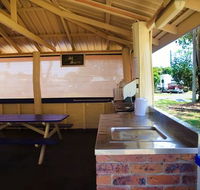 Burnett Heads Holiday Park - E Caravan Parks