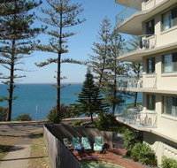 Campbells Cove Beachfront Apartments - E Caravan Parks