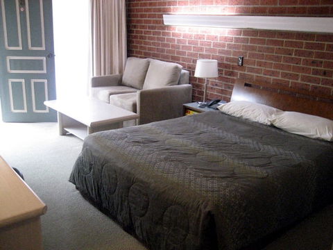 Carnegie Motor Inn - E Caravan Parks 3