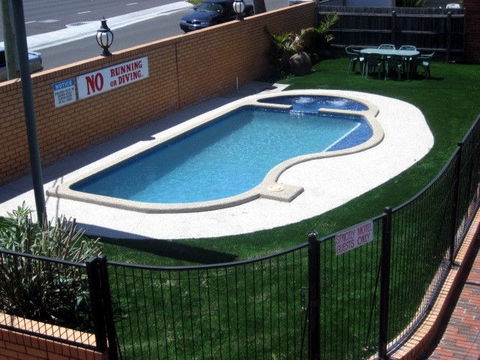 Carnegie Motor Inn - E Caravan Parks 4