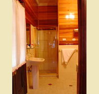 CBC Bed  Breakfast - E Caravan Parks