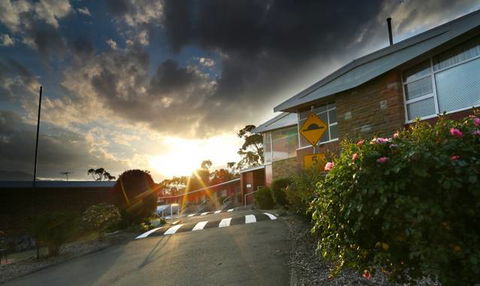 City View Motel ( Hobart) - E Caravan Parks 1