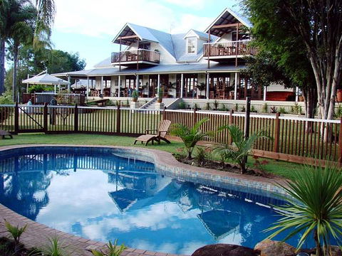 Clarence River Bed And Breakfast - E Caravan Parks 0