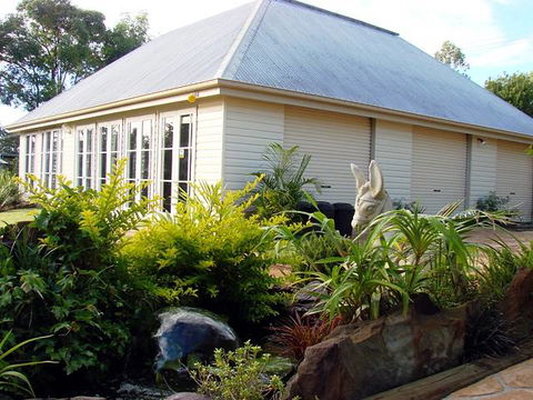 Clarence River Bed And Breakfast - E Caravan Parks 3
