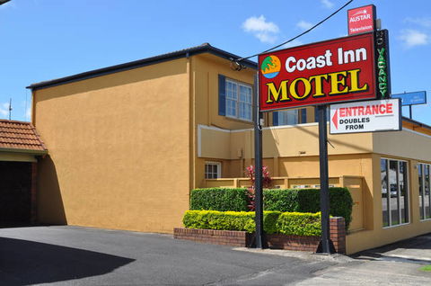 Coast Inn Motel - E Caravan Parks 2