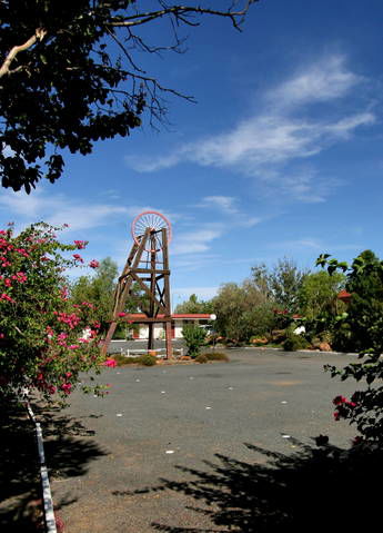 Copper City Motel - E Caravan Parks 2