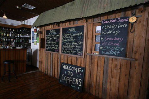 Copper City Motel - E Caravan Parks 4