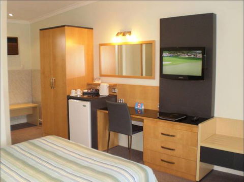 Comfort Inn Bel Eyre Perth - E Caravan Parks 5