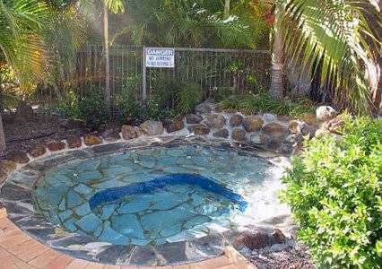 Comfort Inn Bert Hinkler - E Caravan Parks 2