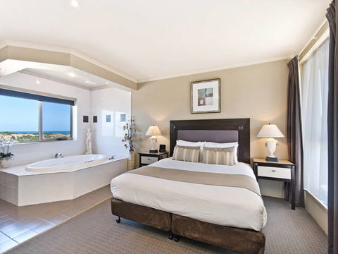 Comfort Inn On Raglan - E Caravan Parks 0