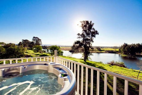 Cornwallis House - E Caravan Parks 2