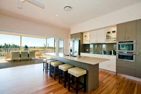 Cornwallis House - E Caravan Parks 0