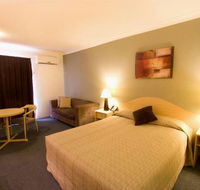 Hunts Hotel  Liverpool - E Caravan Parks