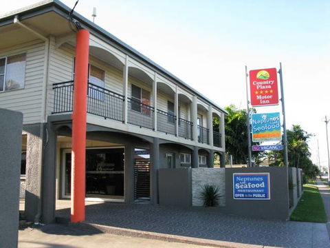 Country Plaza Motor Inn - E Caravan Parks 1