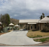 Country Roads Motor Inn - Gayndah - E Caravan Parks