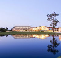 Crowne Plaza Hunter Valley - E Caravan Parks