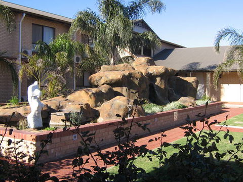 Dalwallinu Wheatland Motel - E Caravan Parks 1