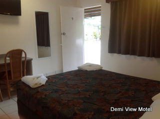 Demi View Motel - E Caravan Parks 1