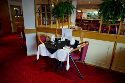 Centrepoint Motor Inn - E Caravan Parks 1