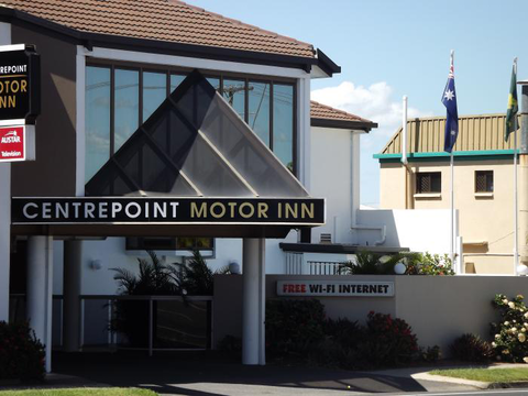 Centrepoint Motor Inn - E Caravan Parks 2