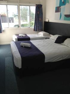 Coolangatta Ocean View Motel - E Caravan Parks 4